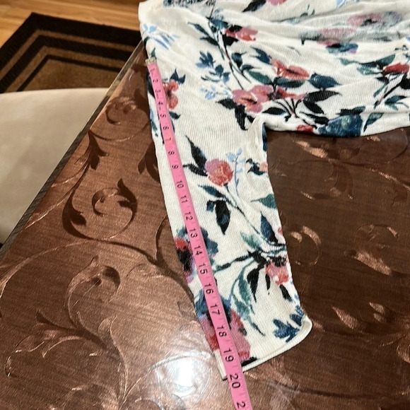 J.Jill Shawl - Picture 7 of 9